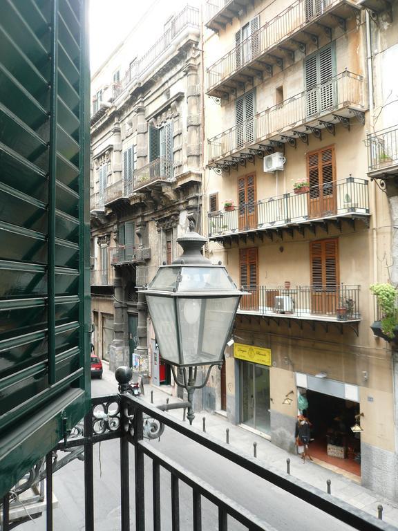Bed and Breakfast Persiane al Cassaro Palermo Esterno foto